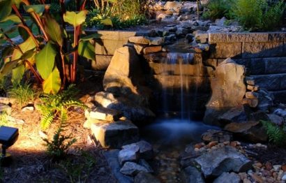 lushbeautifullowcoltagelightingintallahasseewithwaterfeaturesandpatiopavers-min